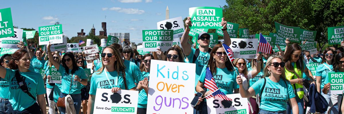 DC march for a ban on assault weapons