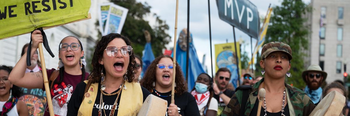 DC mobilization against dirty deal