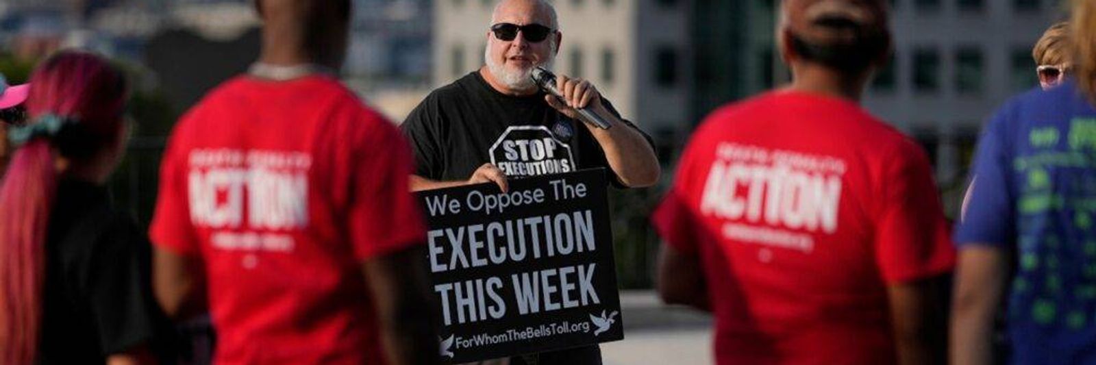 death-penalty.jpg?id=68006659&width=1200&height=400&coordinates=0%2C56%2C0%2C285