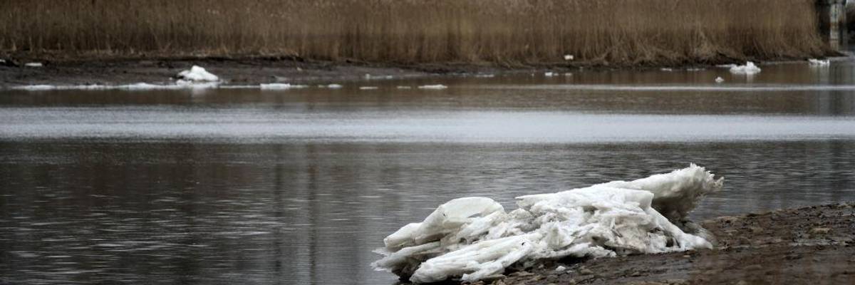 Gas Export Terminal on Delaware River Moves NJ Away From Its Renewable Resources Goal