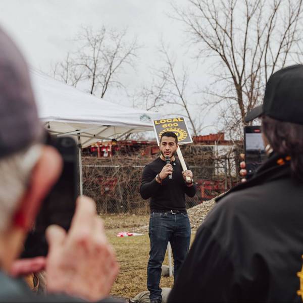 'A Strong Working-Class Agenda With Moral Clarity': UAW Endorses Abdul El-Sayed