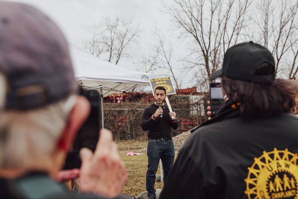 'A Strong Working-Class Agenda With Moral Clarity': UAW Endorses Abdul El-Sayed