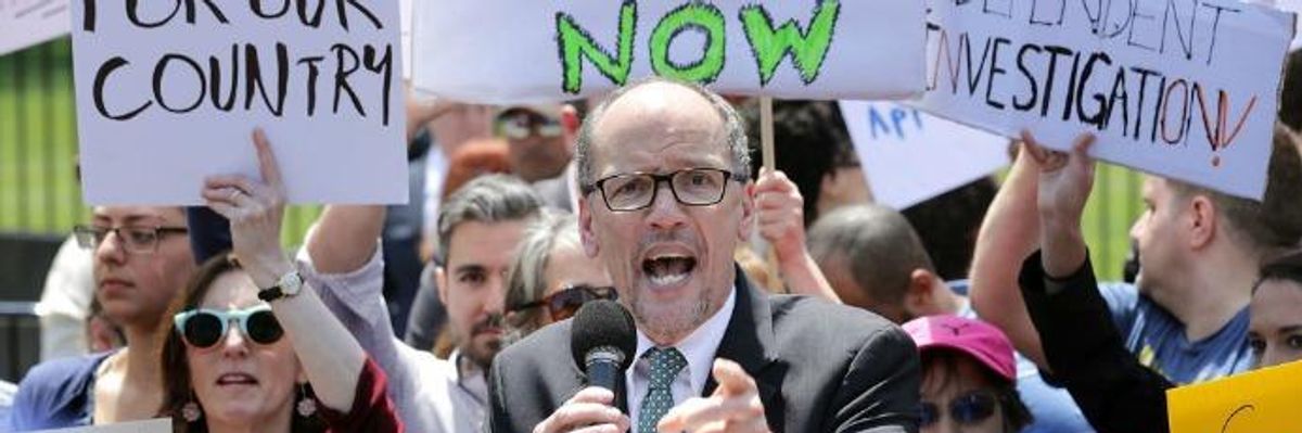 Blaming Russia and WikiLeaks For 2016 Loss to Trump, DNC Files Lawsuit Riddled With 'Crazy' and 'Dangerous' Theories