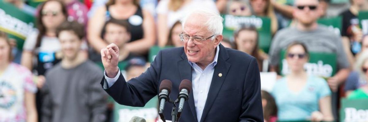 Condemning Trump's "Racist Attacks on Immigrants," Sanders Calls for Bans on Mass Raids and For-Profit Detention Centers