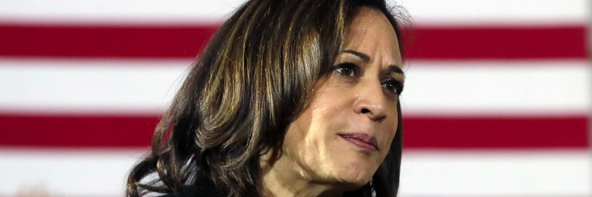 In New Hampshire, Kamala Harris Makes Clear She Is Not With the Democratic Socialists