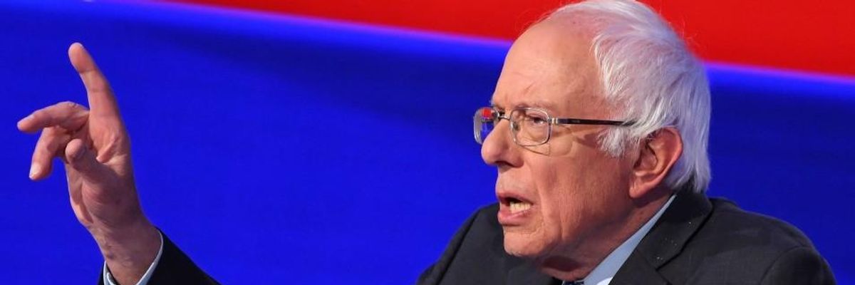 'Not What Resistance to Trump Looks Like': Bernie Sanders Rips Senate for Passing $738 Billion Pentagon Budget