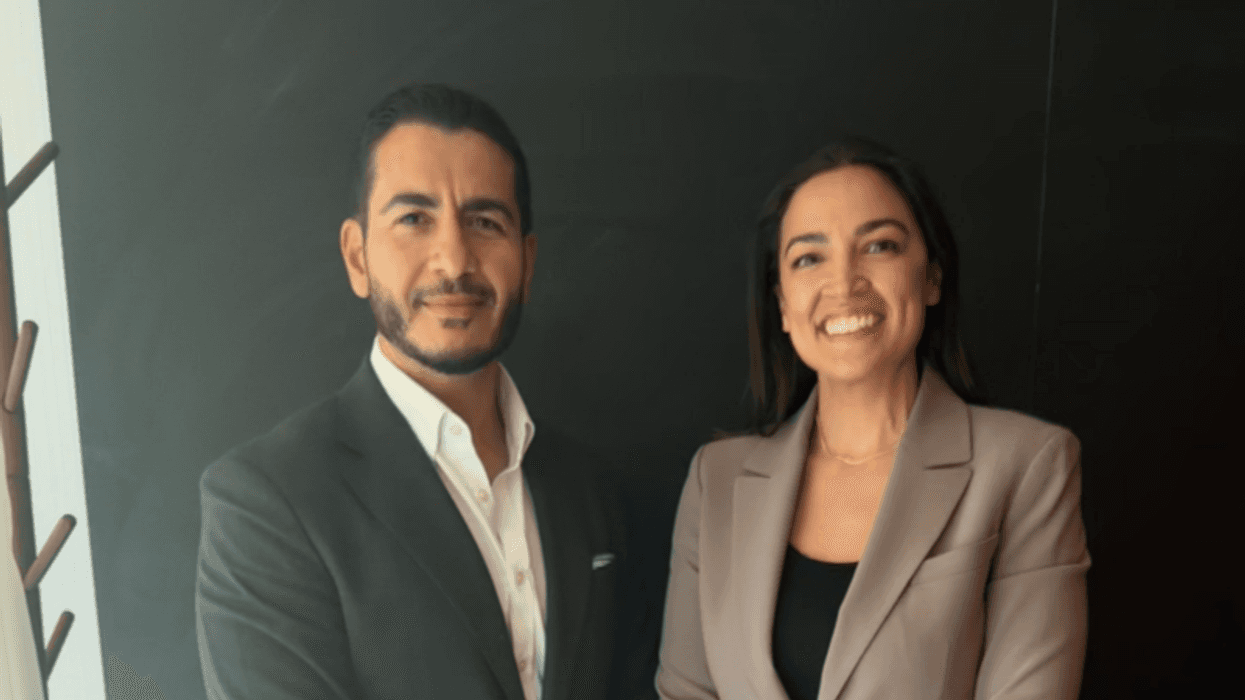 In First 2026 Senate Endorsement, AOC Backs El-Sayed in Crucial Michigan Race
