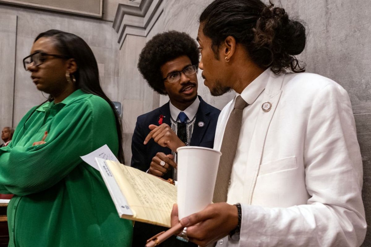 Schumer and Warnock Call On DOJ To Investigate Tennessee Expulsions (democracydocket.com)