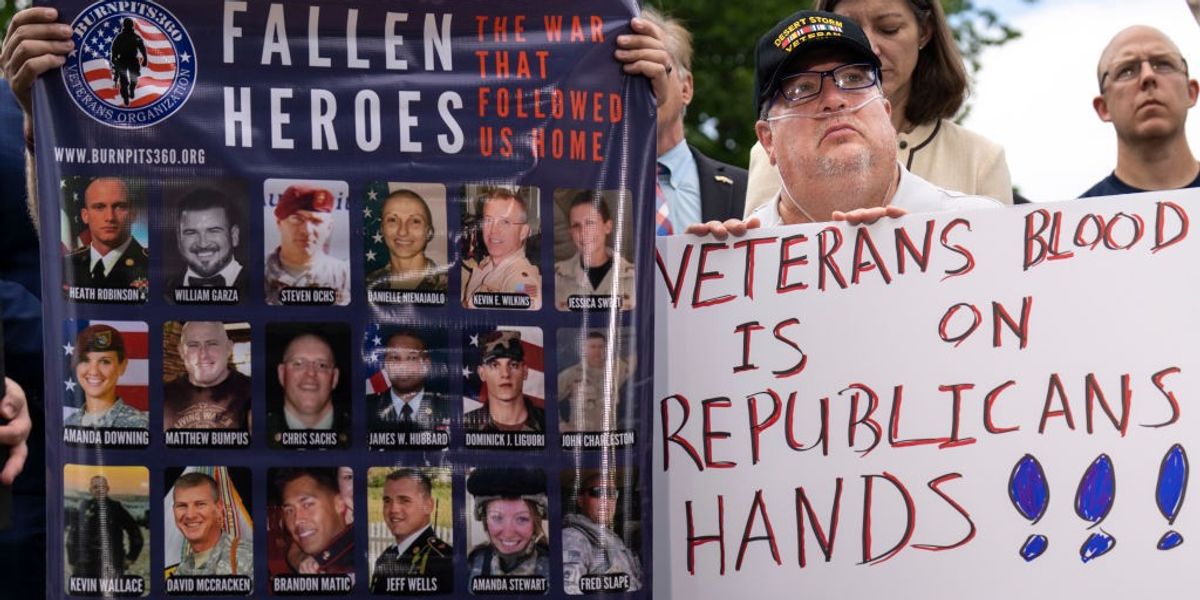 ‘Outright Betrayal of Veterans’: Fury Over Trump-Musk Plan to Fire 83,000 VA Workers | Common Dreams ‘Outright Betrayal of Veterans’: Fury Over Trump-Musk Plan to Fire 83,000 VA Workers | Common Dreams