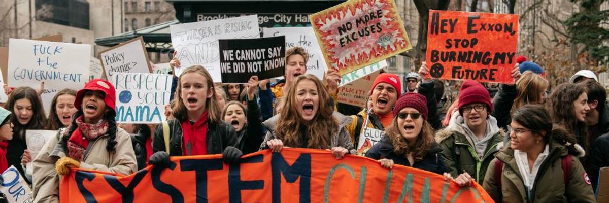Calling Him Only 2020 Candidate Whose Plan 'Can Save Our Planet,' US Youth Climate Strike Leaders Endorse Bernie Sanders for President
