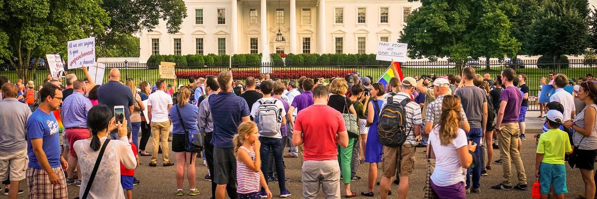 After 200 Days of Trump, Poll Shows Base (Finally) Abandoning President