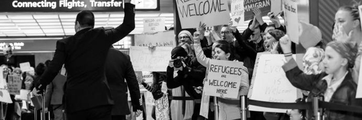 Siding With Trump, SCOTUS Gives Narrowed Muslim Ban Temporary Stay