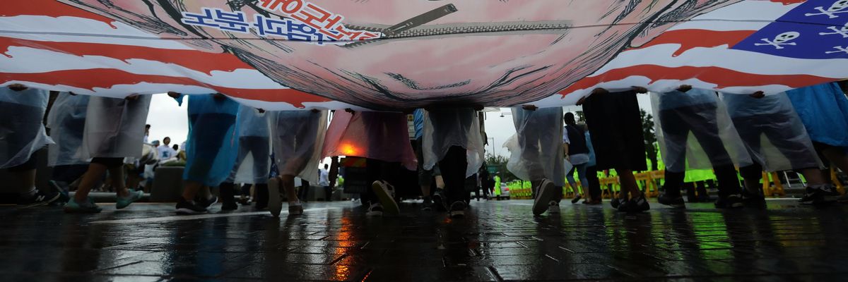 'Embarrassing' for US, Trump Defense of Neo-Nazi Rally Stuns People Worldwide