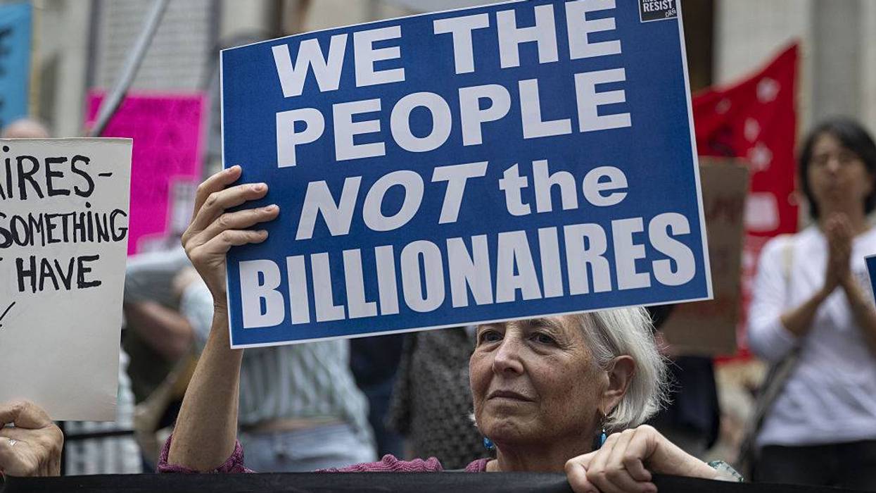 Billionaires Tax Supporters Up in California By Nearly 2-to-1, Poll Shows