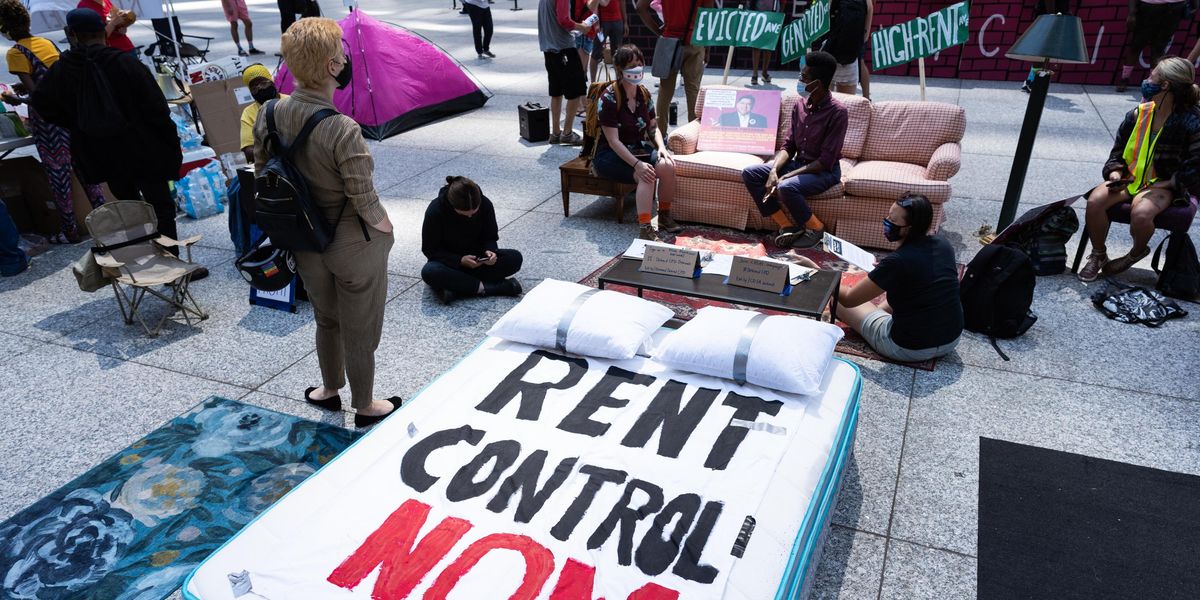 High Rent Protests 'Rent Is Too Damn High': Biden Pressured to Act as Housing Costs Fuel ...