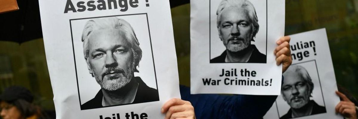 Drop Charges and Extradition Pursuit of Assange, Says Amnesty International, Denouncing US Govt's "Full-Scale Assault on the Right to Freedom of Expression"