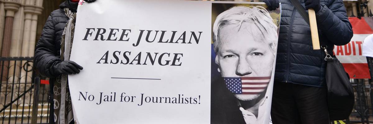Demonstrators rally in support of WikiLeaks founder Julian Assange