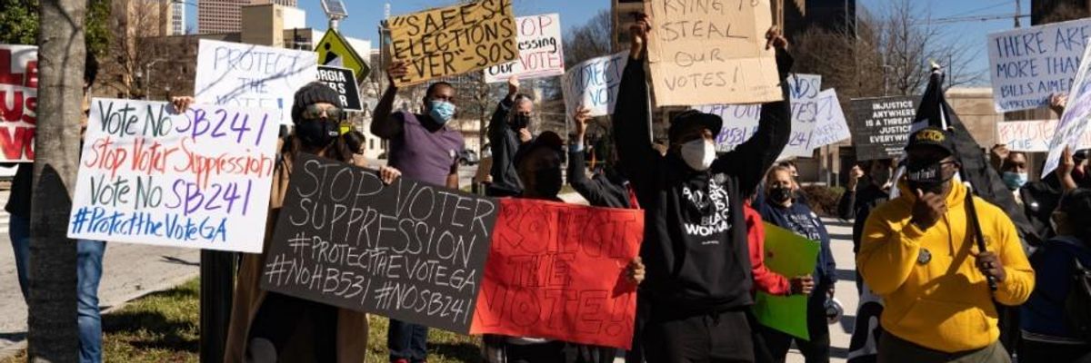 100+ Groups to Schumer: Throw Filibuster 'Into the Dustbin of History'