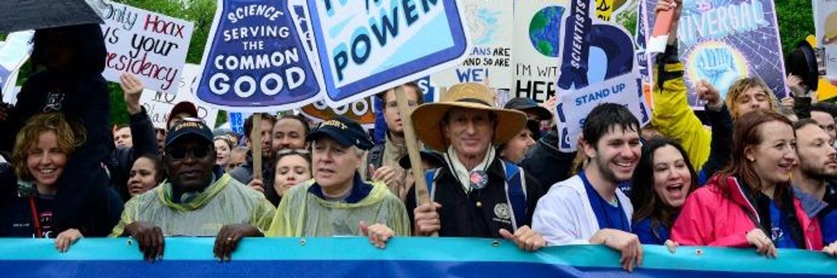 'This Is Censorship': Trump's War on Facts Continues With Muzzling of USGS Scientists