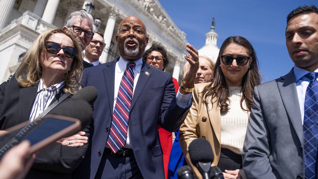 Dems Iran Presser