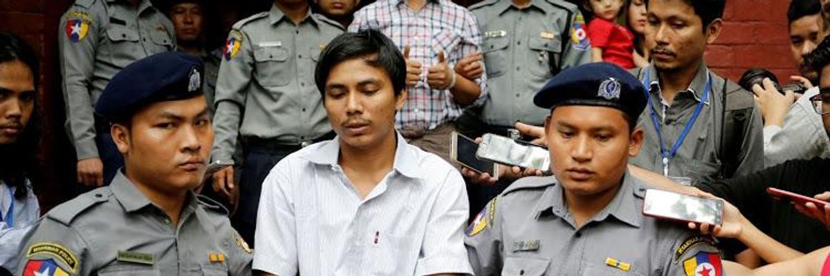 Watchdog Raises Alarm About 'New Normal' as Hundreds of Journalists Worldwide Jailed for Doing Their Jobs