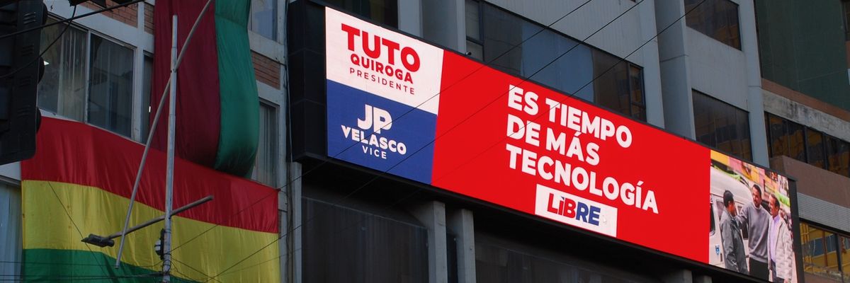 Digital ad for Tuto Quiroga.