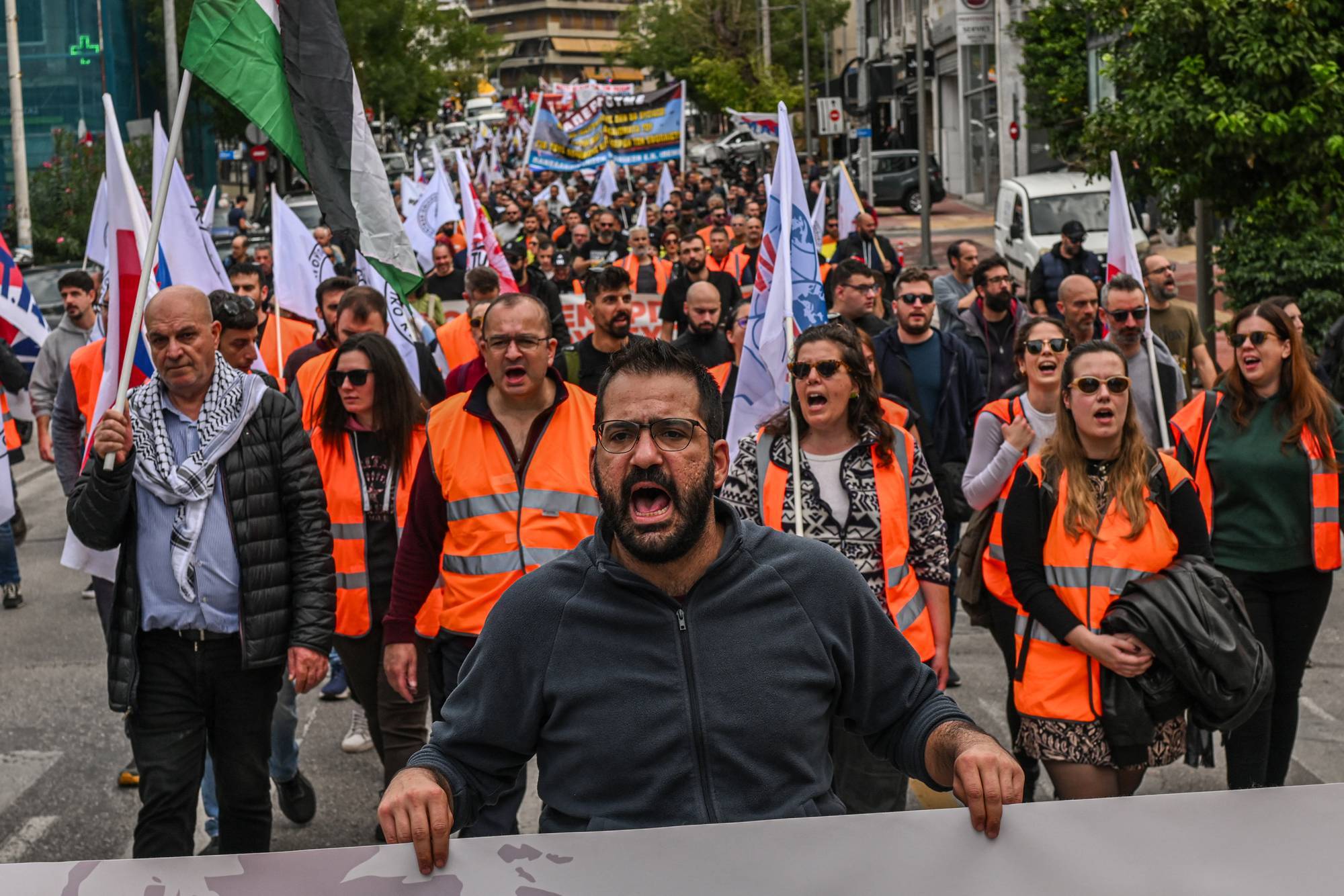 Dockworkers strike in Greece