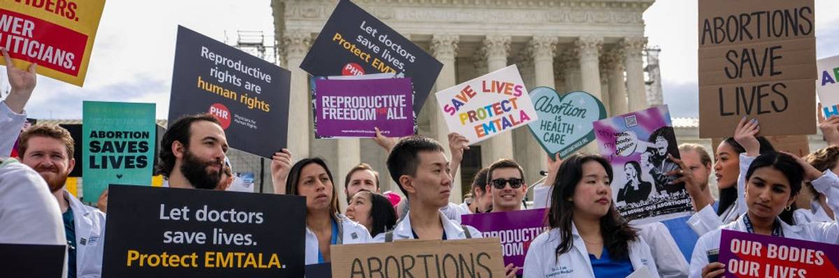 Doctors join abortion rights supporters