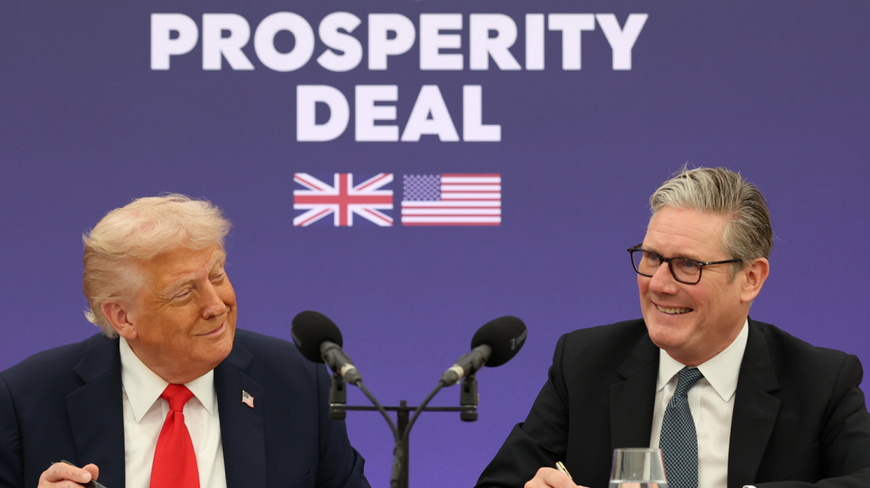 Donald Trump and Keir Starmer give a press conference