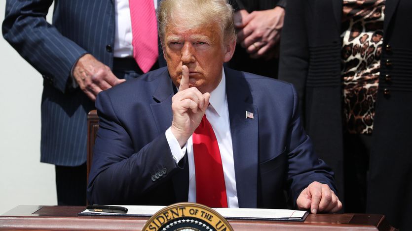 Donald Trump shushes