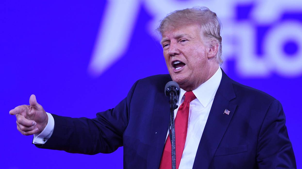 Donald Trump speaks in Florida