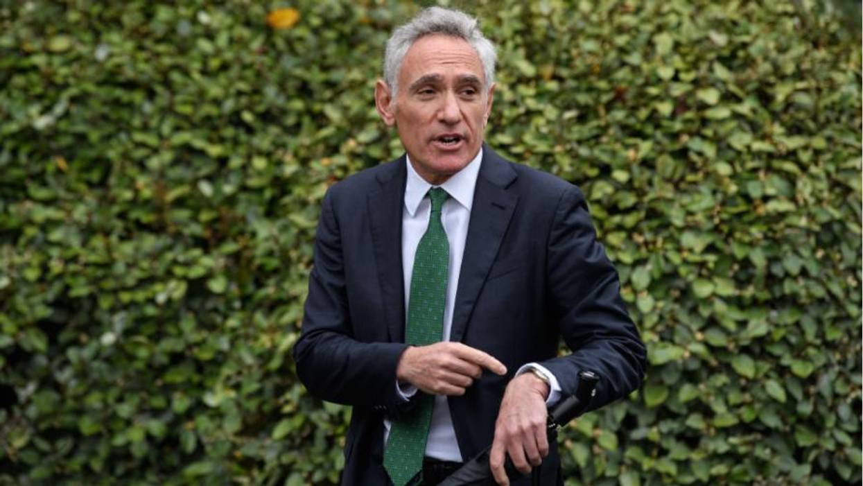 268,000 People Died and Scott Atlas Shrugged: Trump's "Most Dangerous" Covid Adviser Quits