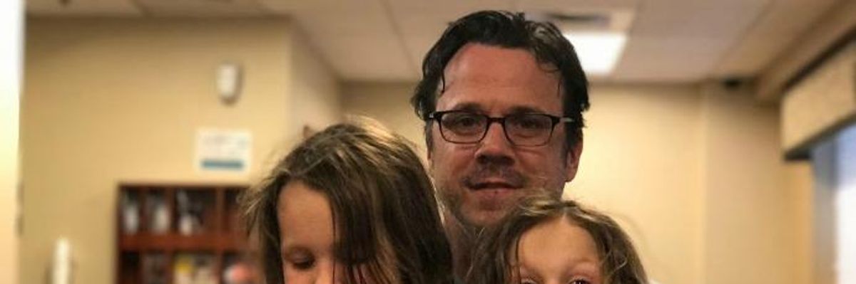 Add This Horror Story of Teacher Charged $109K After Heart Attack to Long List of Reasons US Badly Needs Medicare for All