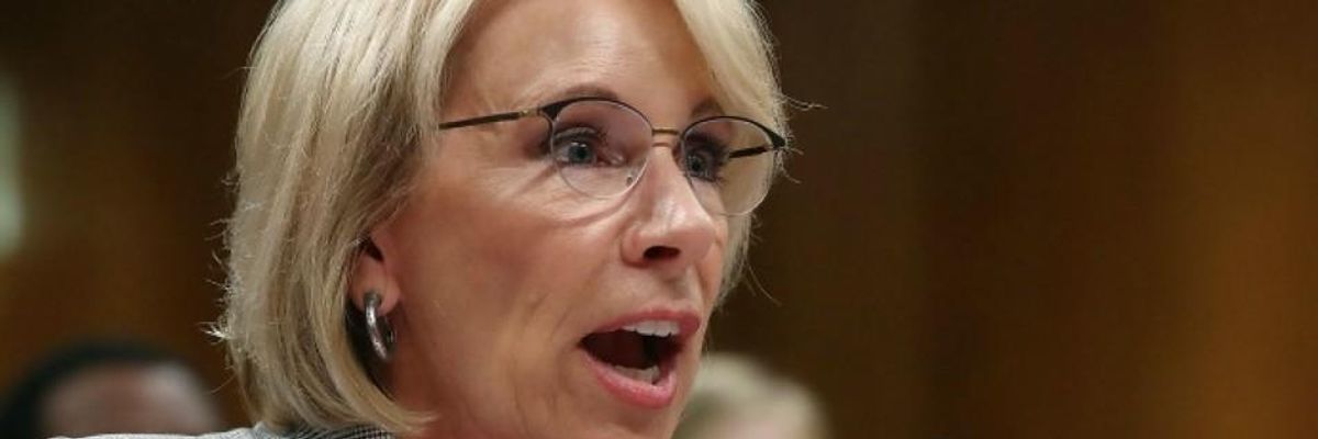 DeVos Condemned for Considering 'Unprecedented' and 'Sickening' Plan to Spend Public Funds on Guns for Teachers