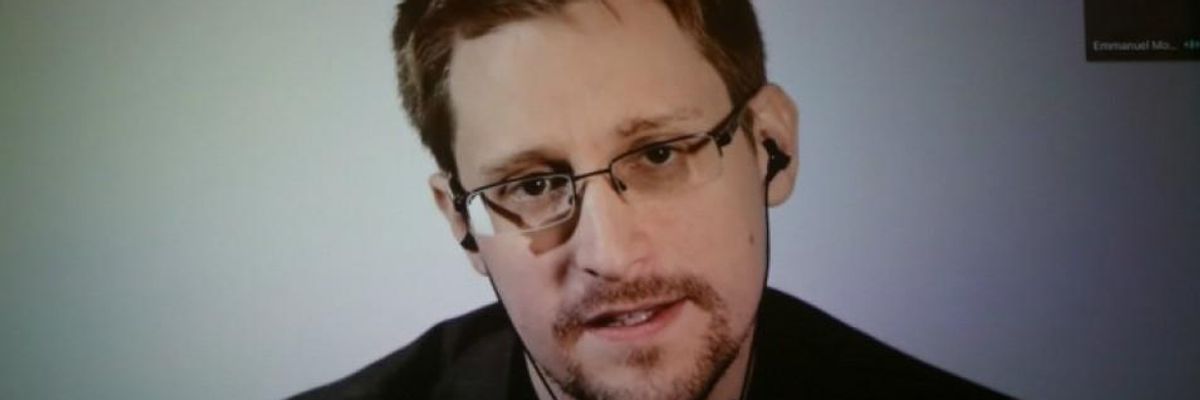 Dems Urged to Say, 'Yes, Snowden Should Be Pardoned' After Trump Floats Possibility