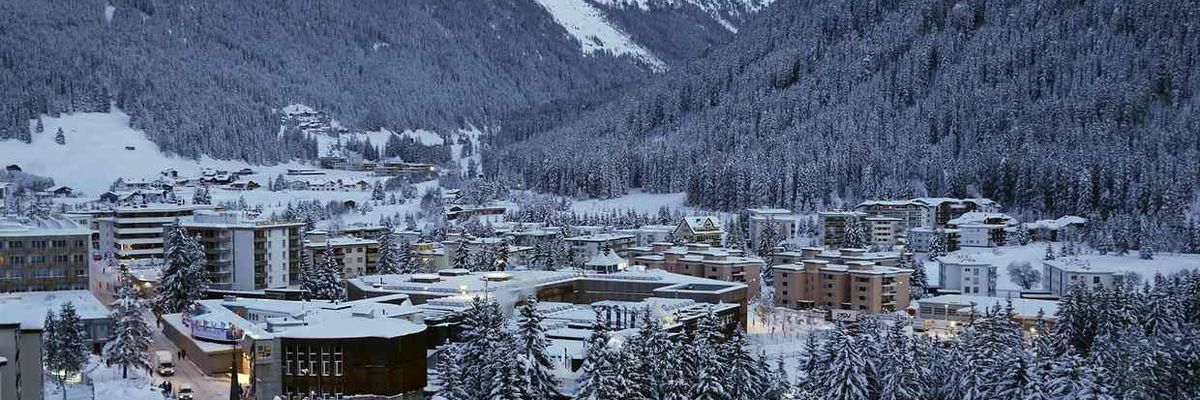 It Was the Rise of the Davos Class That Sealed America's Fate