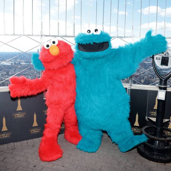 Elmo and Cookie Monster at the Empire State Building