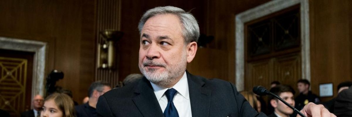 Watchdog Demands Probe After Energy Secretary Admits WH Pressed Fed to Give Oil Companies Access to Covid-19 Funds