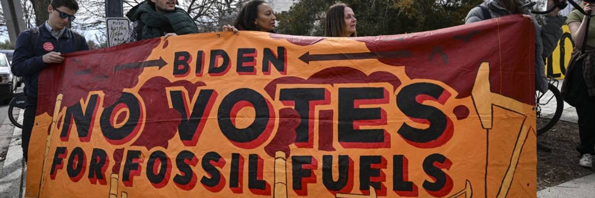 Environmental activists at the White House