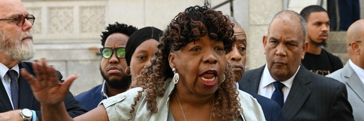 NYPD Must #FirePantaleo Now, Eric Garner's Family Says After DOJ Announces It Will Not Prosecute Officer Accused of Using Chokehold