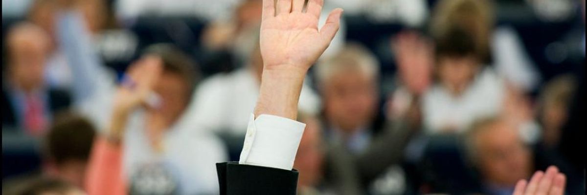 European Parliament voted 500-163 to reject critical net neutrality amendments