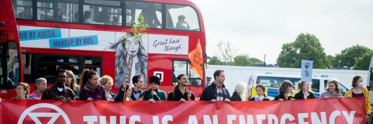 Protesting Against Air Pollution Crisis, Extinction Rebellion Stalls Rush-Hour Traffic in London