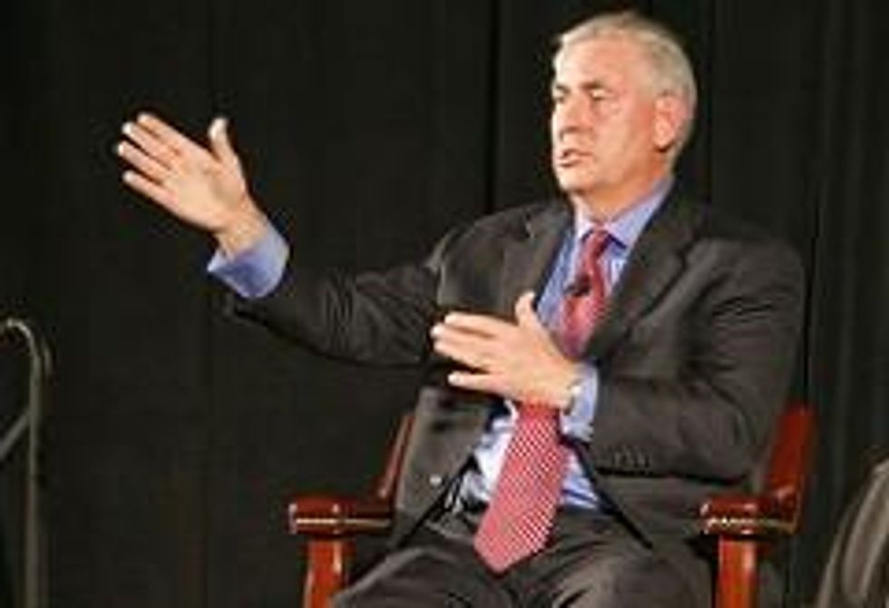 ExxonMobil CEO Rex Tillerson speaking in 2009. (Photo: William Munoz/flickr/cc)