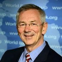 Andrew Steer