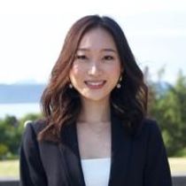 Holly Zhang