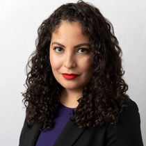 Andrea Flores