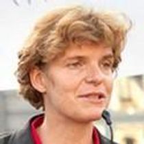 Anne Van Schaik