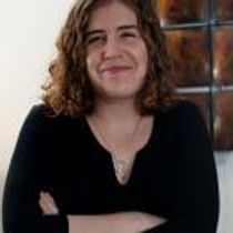 Kelly Stone