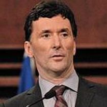 Paul Dewar