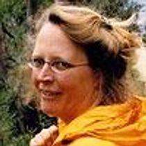 Caroline Fraser